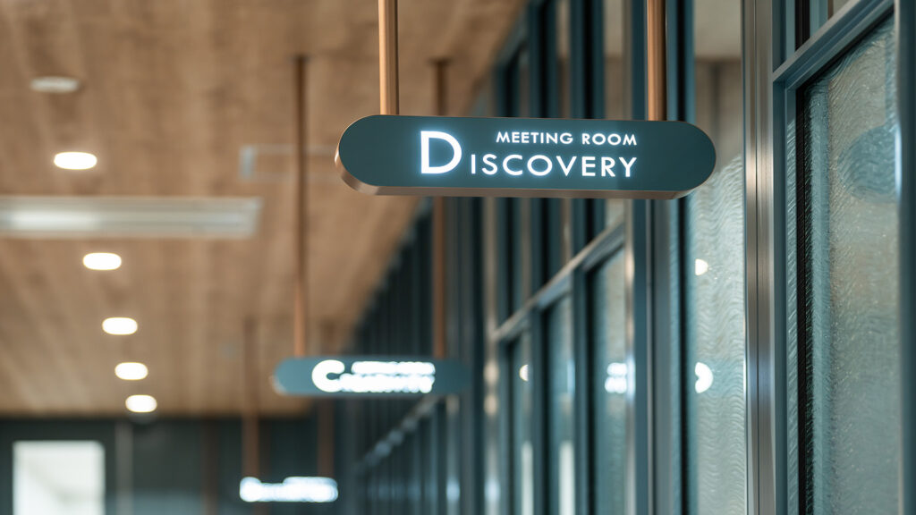 会議室のサイン
MEETING ROOM DISCOVERY